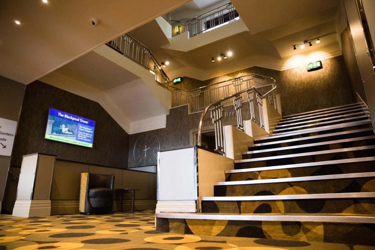Cliffs Hotel